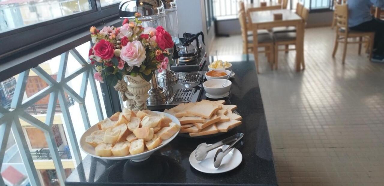 Serena Nha Trang Hotel מראה חיצוני תמונה